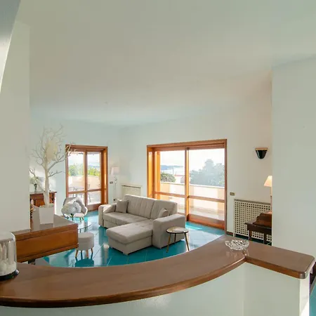Villa Contessa *