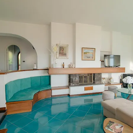 Contessa Villa *